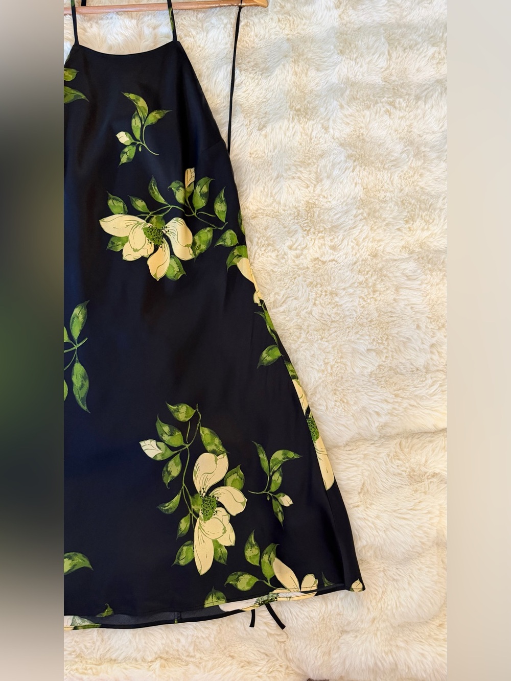 Reformation Jennis Silk Dress In Mood For Love, NWOT, NEVER WORN, NO FLAWS. - Picture 12 of 15